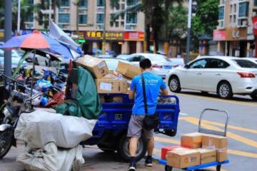 智能快遞柜收費(fèi)常態(tài)化！“兩通一達(dá)” 自有快遞柜品牌兇狠來襲！