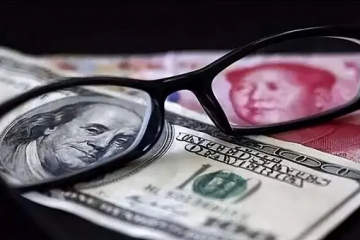 美國失算了，中國大拋美債，買入黃金，外儲不降反升
