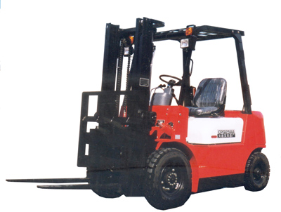 2.5噸汽油機械傳動叉車 CPCD25 