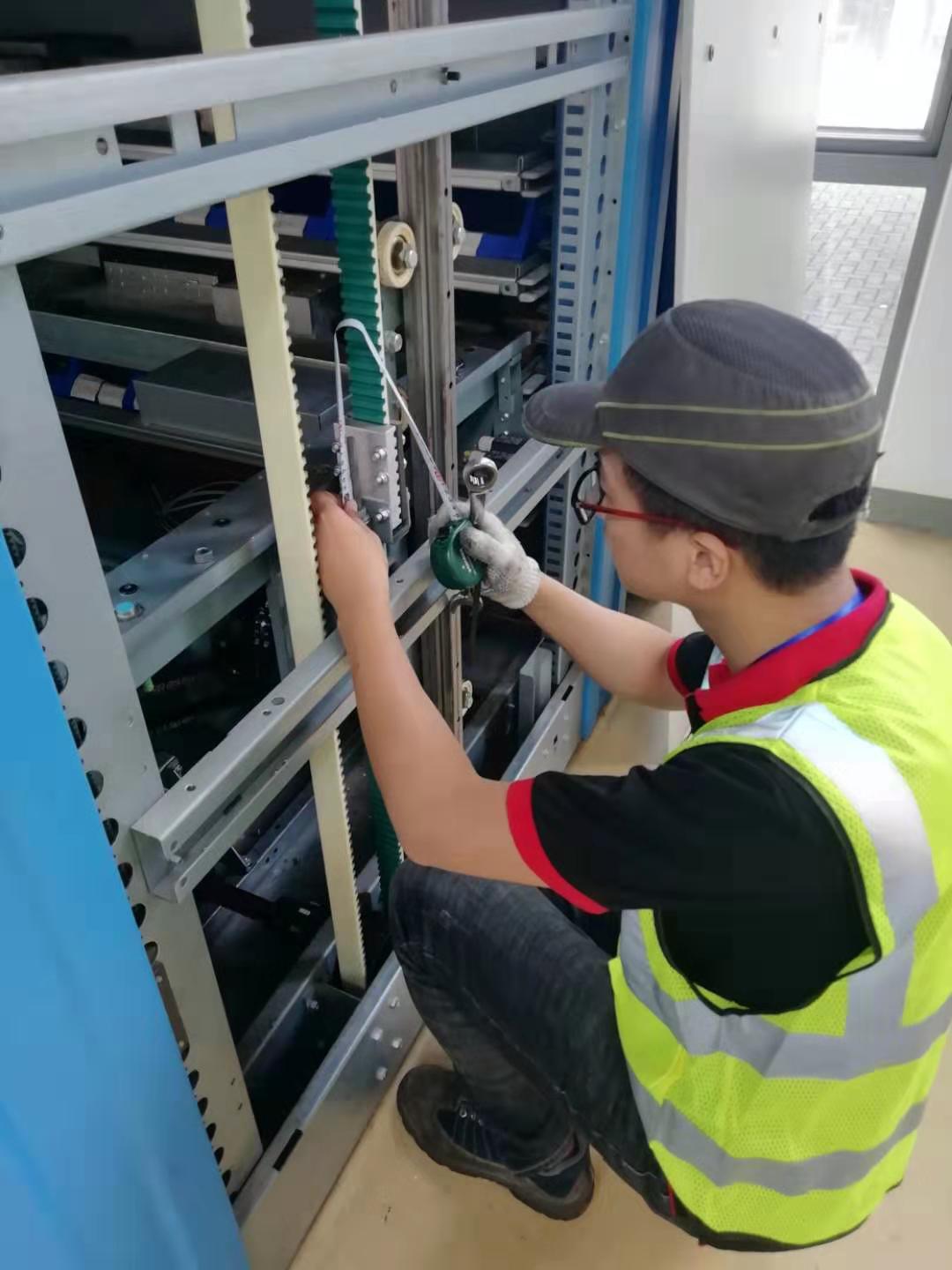 自動貨柜維護