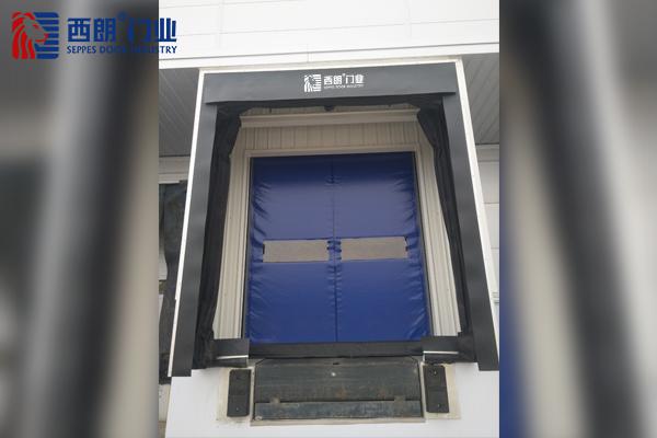門封廠家提供充氣式海綿式固定式工業(yè)機(jī)械門封