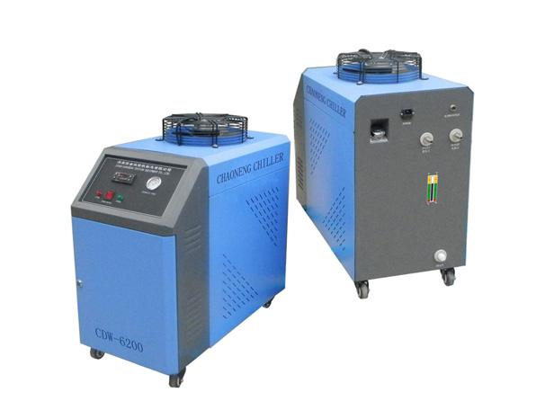 實驗室專用小型冷水機2p 山東實驗設(shè)備冷水機CDW-6200
