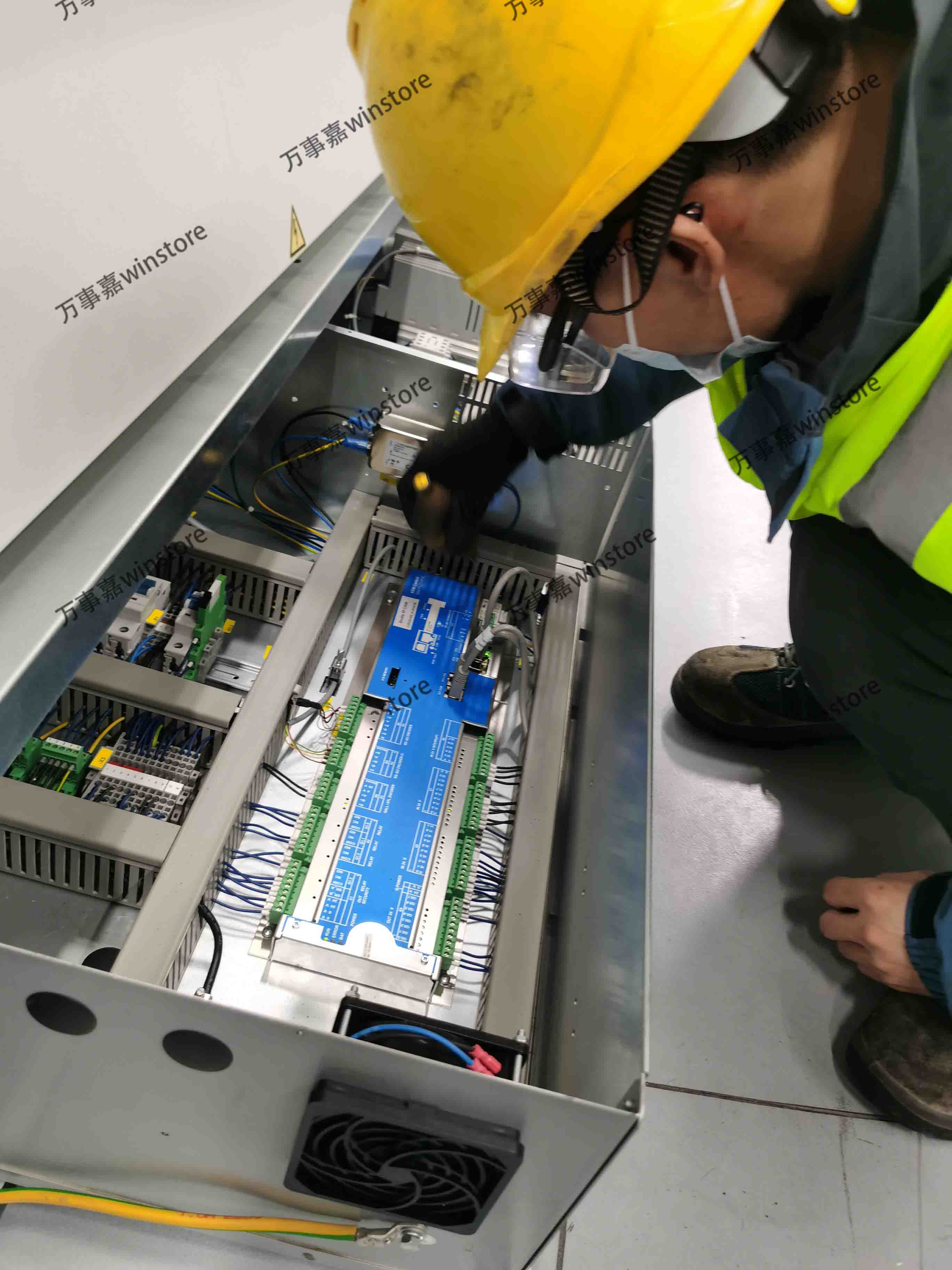 卡迪斯、亨奈爾自動貨柜維修保養移機